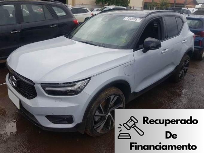 VOLVO XC40 21/21